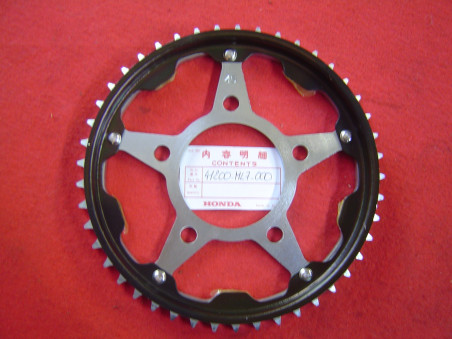 Couronne 45 dents Roue AR Honda VFR750 86-89 - Réf 41200ML7000