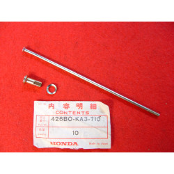 Rayon (B) de roue AR de CR125RD 83