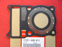 Joint de culasse de VT125C 99/07 avant ou arrière HONDA 12251-KGB-611