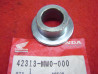 Entretoise support frein AR Honda CBR900 92-93 | 42313MW0000