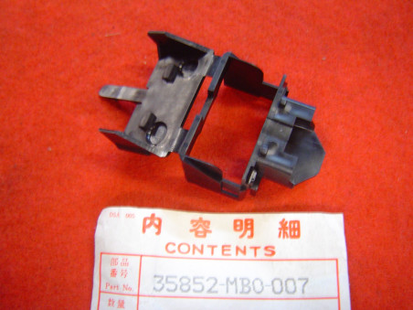 Couvercle Porte-Fusible Relais Démarreur Honda 35852MB0007