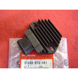 Régulateur Honda NSS250 31600-KFG-861 | Scooter
