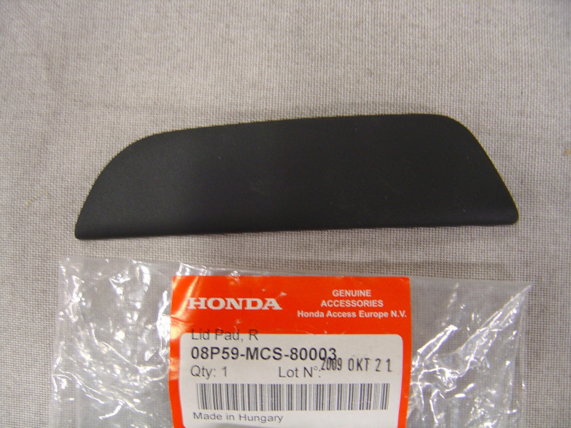Protection genou droit ST1300 Honda 08P59MCS80003