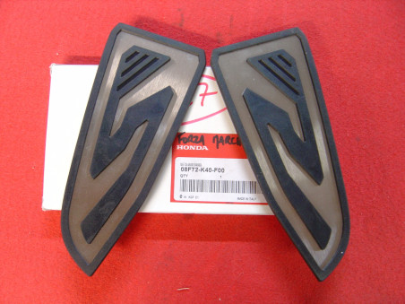 Kit marche pieds aluminium de NSS125 Forza 2015 Honda 08F72-K40-F00