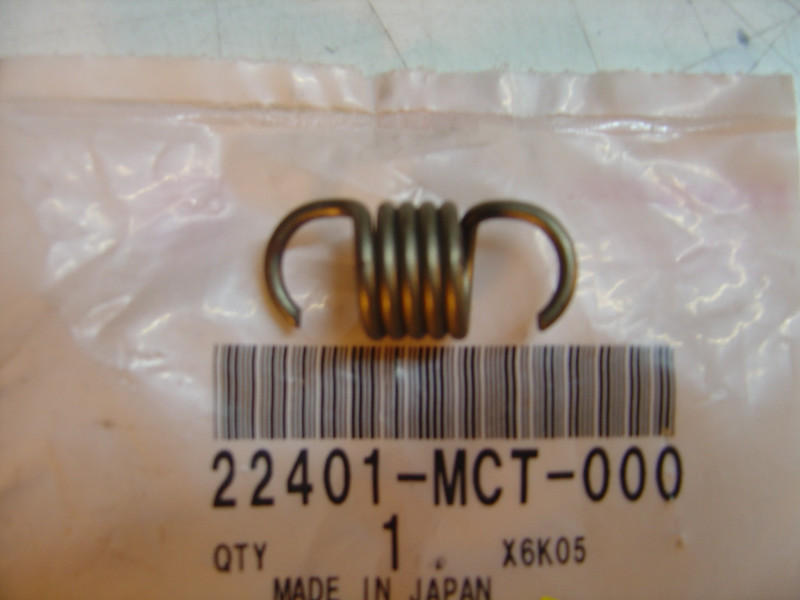 Ressort d'embrayage Honda FJS600 - Réf. 22401MCT000