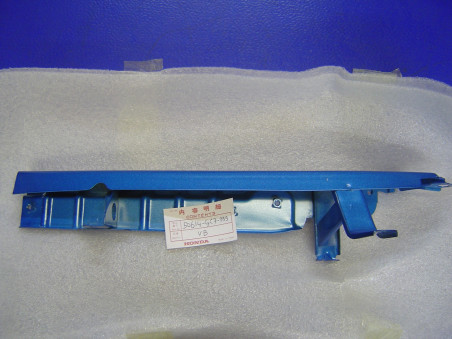 Traverse tablier gauche Honda NH50 FHF - Réf. 50614GC7999VB
