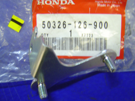 Tole de support bobine pour ST70 90/94 valeur honda 7.51€