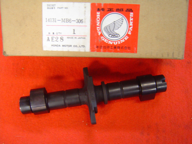 Arbre à cames échappement avant VF1000F Honda 14131MB6306