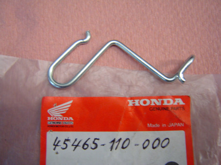 Passe câble garde-boue AV Honda SL125 – Réf. 45465110000