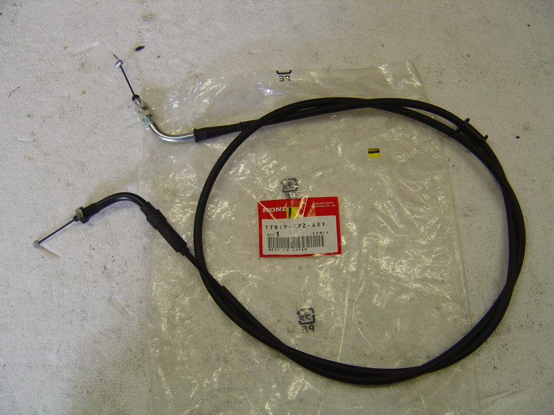 Câble de gaz tirage Honda Dylan SES125-150 – Réf. 17910KPZ861