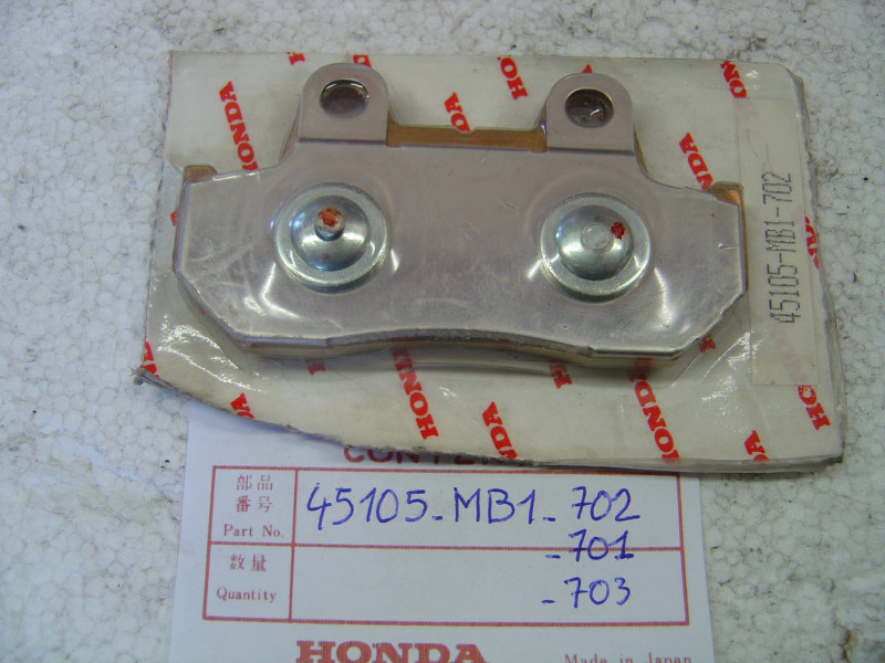 Plaquette frein avant Honda 45105MB1702 | VF750F CBX750F
