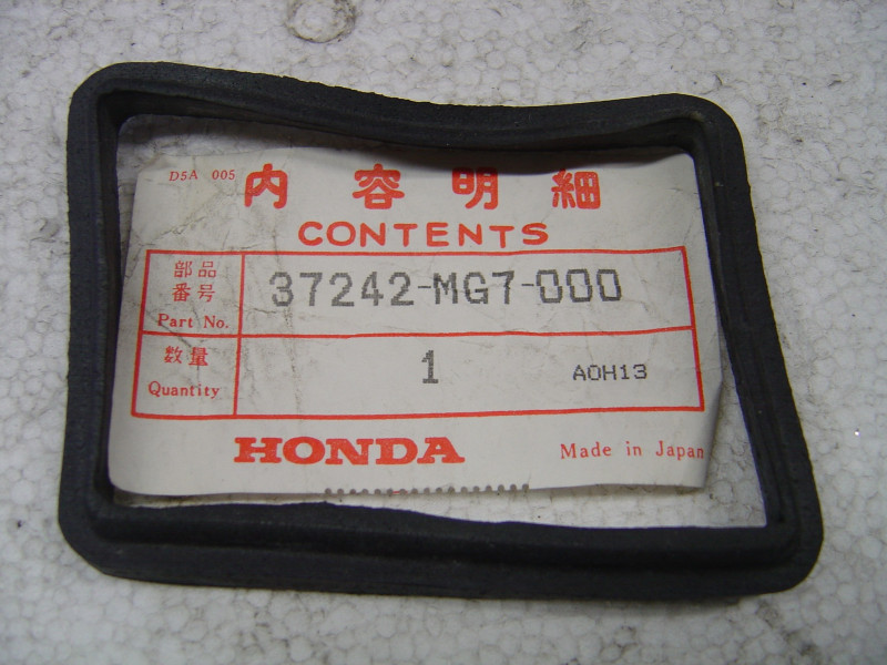 Joint sous compteur Honda XLV750R - Réf. 37242MG700