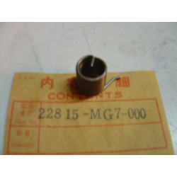 Ressort biellette commande embrayage Honda XLV750 RD RF | 22815MG7000