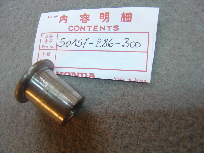 Bague Bras Oscillant Honda CB350 CL350 Réf. 50157-286-300