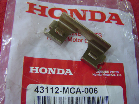 Tôle appui plaquettes frein AR Honda GL1800 - 43112MCA006