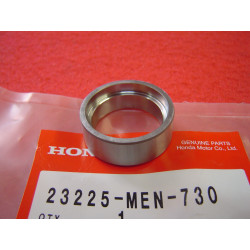 Bague pignon sortie boîte Honda CR250 CRF450 - 23225MEN730