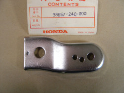 Support Clignotant AR Gauche Honda CB125K1 - Réf. 33657240000