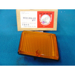 Cache droit Honda CH125 NH125 83 - Réf. 33105KG8610