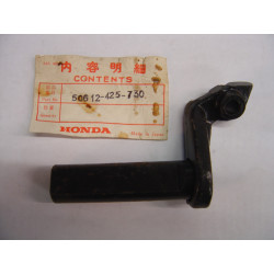 Repose-pied avant droit Honda CB750C - Réf. 50612-425-730