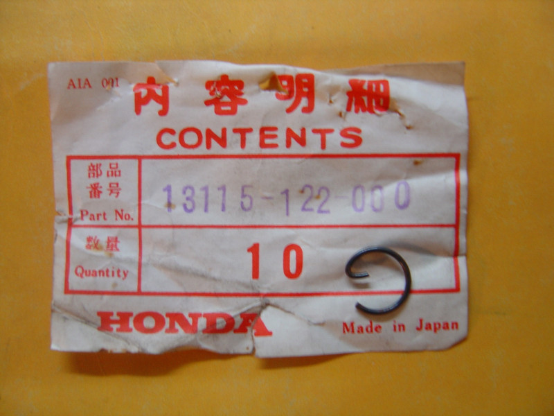 Clip axe de piston Honda PM50 MR50 K0 1974 – Réf. 13115122000