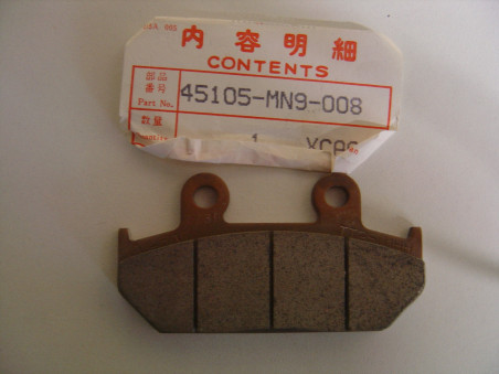 Plaquette de frein avant Honda GL1500 NX650 - Réf. 45105MN9008