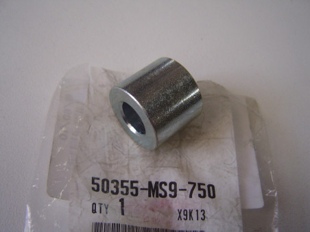 Entretoise fixation moteur/béquille Honda 50355MS9750