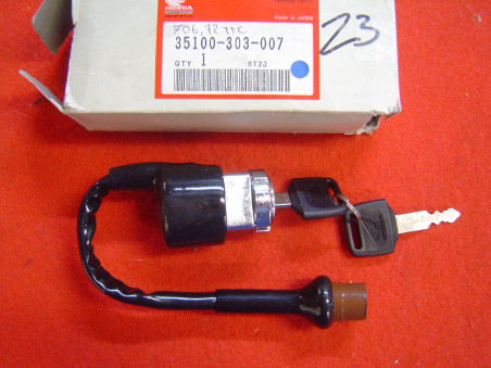 Contacteur à clefs prise ronde Honda – Réf. 35100303007