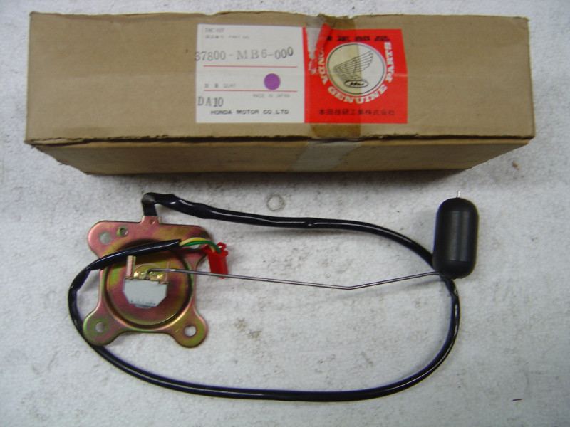 Flotteur jauge à essence Honda VF1000F/F2 réf. 37800MB6000