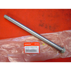 Axe roue arrière Honda 42301KA3710 CR125 CR250 84