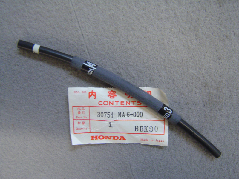 Fil de bougie Honda CBX400FC cyl. 3&4 – Réf. 30754MA6000