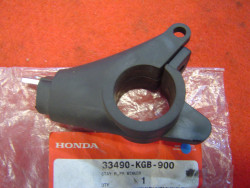 Support clignotant avant droit de VT125C 01-07