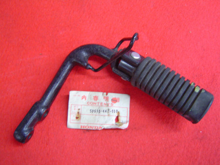 Repose-pied avant droit Honda CM400 TZ TA | Réf. 50630-447-000