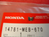 Demi-lune queue de soupape Honda CRF450 TRX450 - 14781MEB670