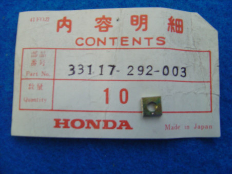 Écrou Vis de Réglage Honda 500 550 750 Four - Réf. 33117292003