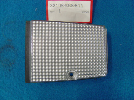 Cache AV gauche blanc Honda CH125 NH125 83 - Réf. 33106KG8611