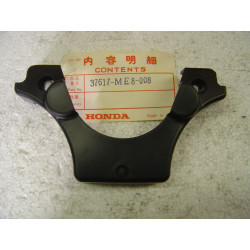 Garniture fixation compteurs Honda CX650C VT500C - Réf. 37617ME8008