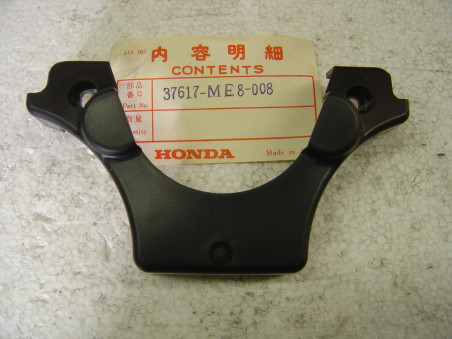 Garniture fixation compteurs Honda CX650C VT500C - Réf. 37617ME8008