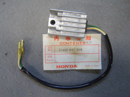 Régulateur SH514 Honda 31400-KB7-008 | Pièce Honda