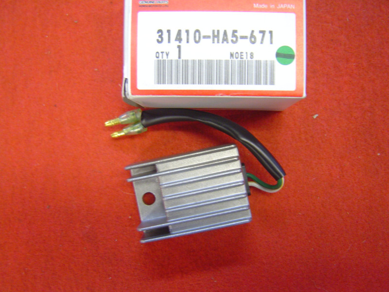 Régulateur tension SHINDENGEN ATC350 TLR200 HONDA 31410-HA5-671