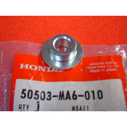 Entretoise épaulée béquille centrale Honda FJS600 FJS400 - 50503MA6010