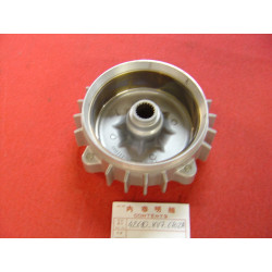 Moyeu de roue Honda CH125 Spacy 88/93 - Réf. 42610KV7670ZA