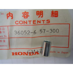 Entretoise composants électriques Honda VT750C GL500 - 36052657300