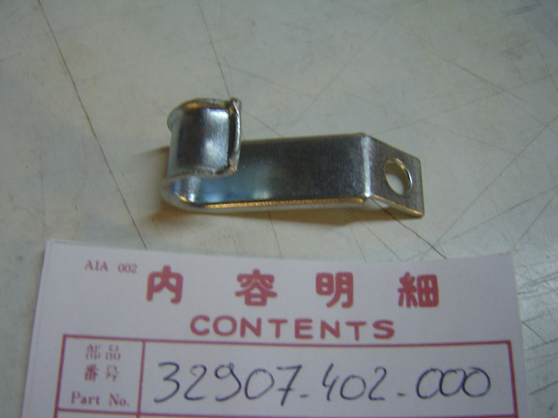 Agraphe Câble Haute Tension Honda CM125C - Réf. 32907402000