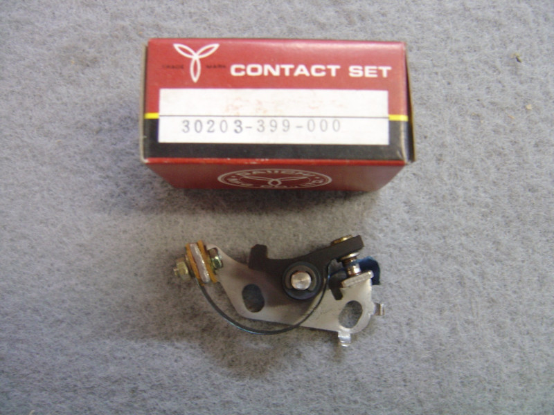 Rupteur Droit Adaptable Honda CB125 Twin - Réf 30203399000AA