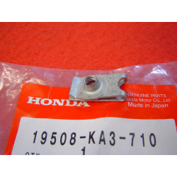 Écrou ouïe radiateur M6 Honda CR – Réf. 19508KA3710