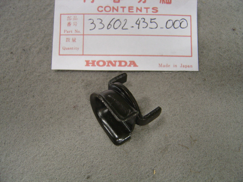 Support Arrière Droit Honda XL600R XL500SZ - Réf. 33602435000