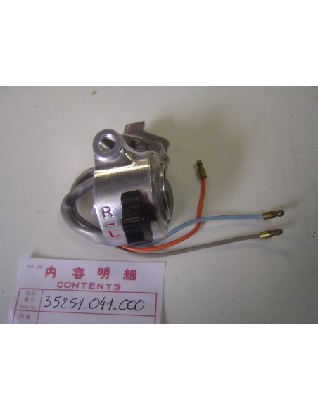 Commodo droit 3 fils de C50 C65idem 35251041023 HONDA 35251-041-000