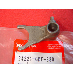 Fourchette boîte de vitesse (L) Honda CR80 CR85 – Réf. 24221GBF830