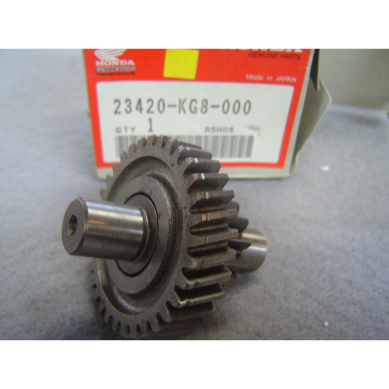 Arbre / pignon de NH125 1983-1986 HONDA 23420-KG8-000