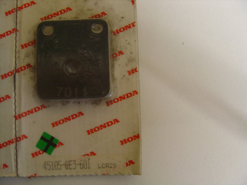 Plaquette frein avant Honda MBX80 – Réf. 45105GE3601